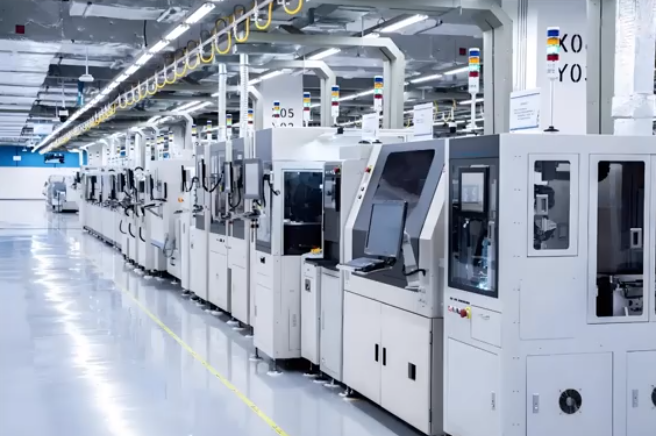 工業(yè)電腦一體機(jī)在激光機(jī)械設(shè)備中的應(yīng)用(圖1) 微信圖片_20250419165822.png